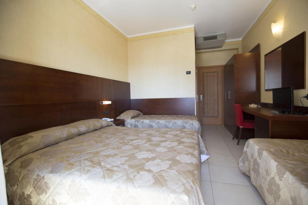 Hotel Metropole Rimini Esterno foto