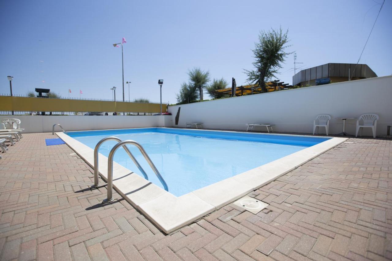Hotel Metropole Rimini Esterno foto
